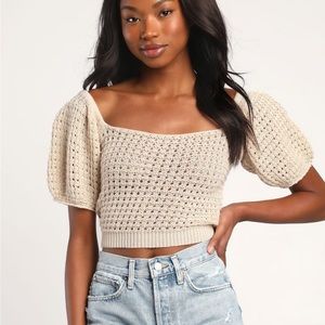 Crochet puff sleeve top